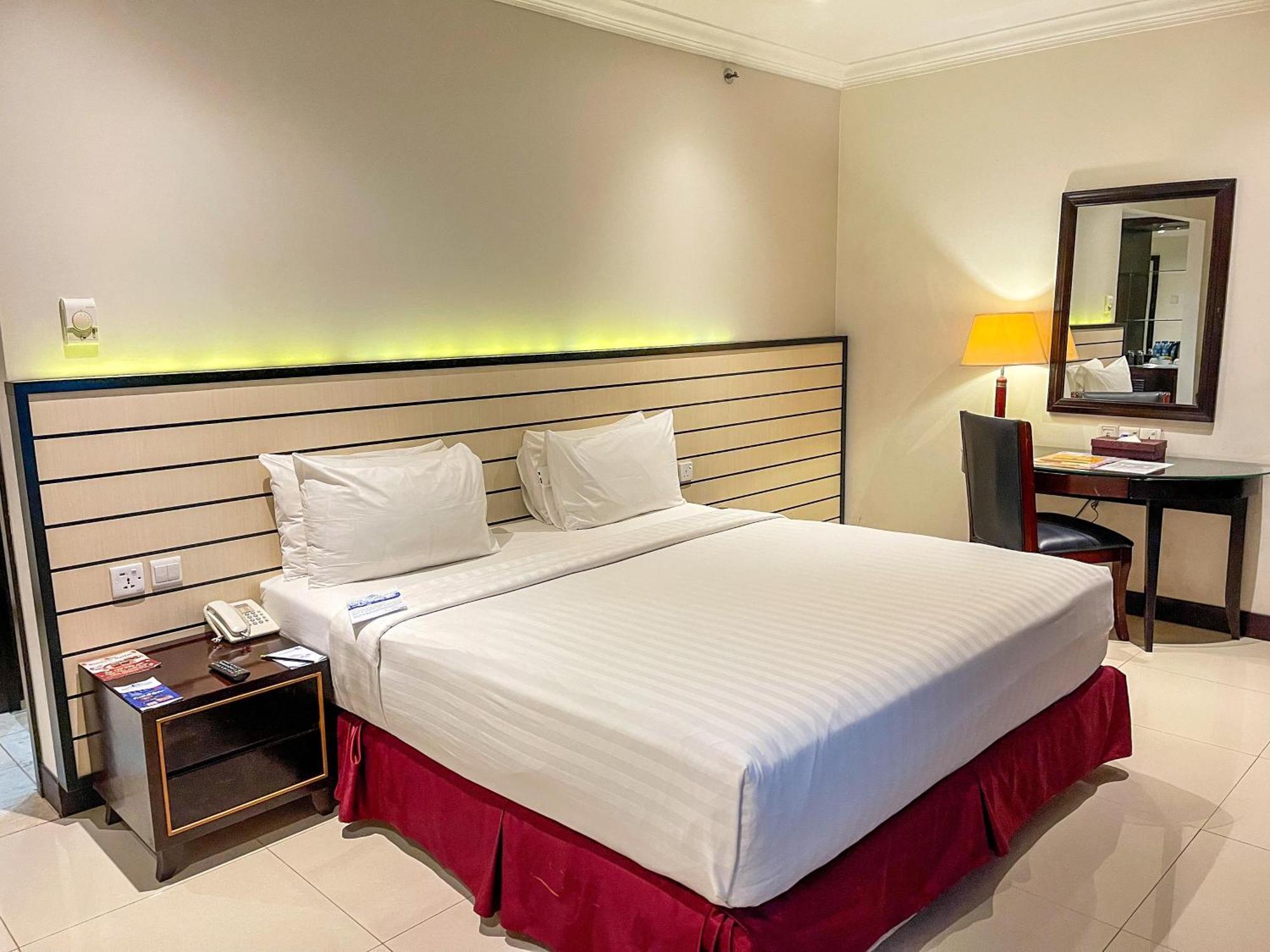 Pacific Palace Hotel Nagoya Room photo